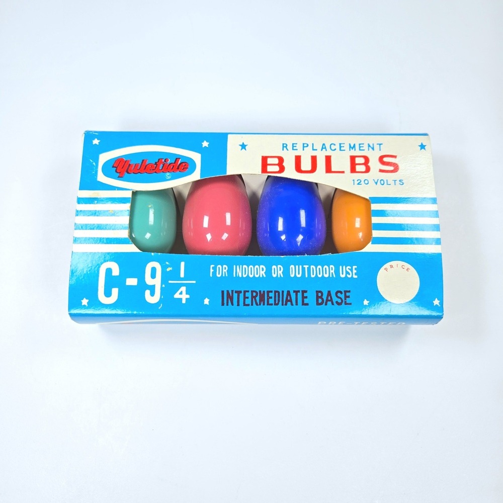 Vintage Yuletide C-9 1/4 Christmas Replacement Bulbs Intermediate Base 4 Pack